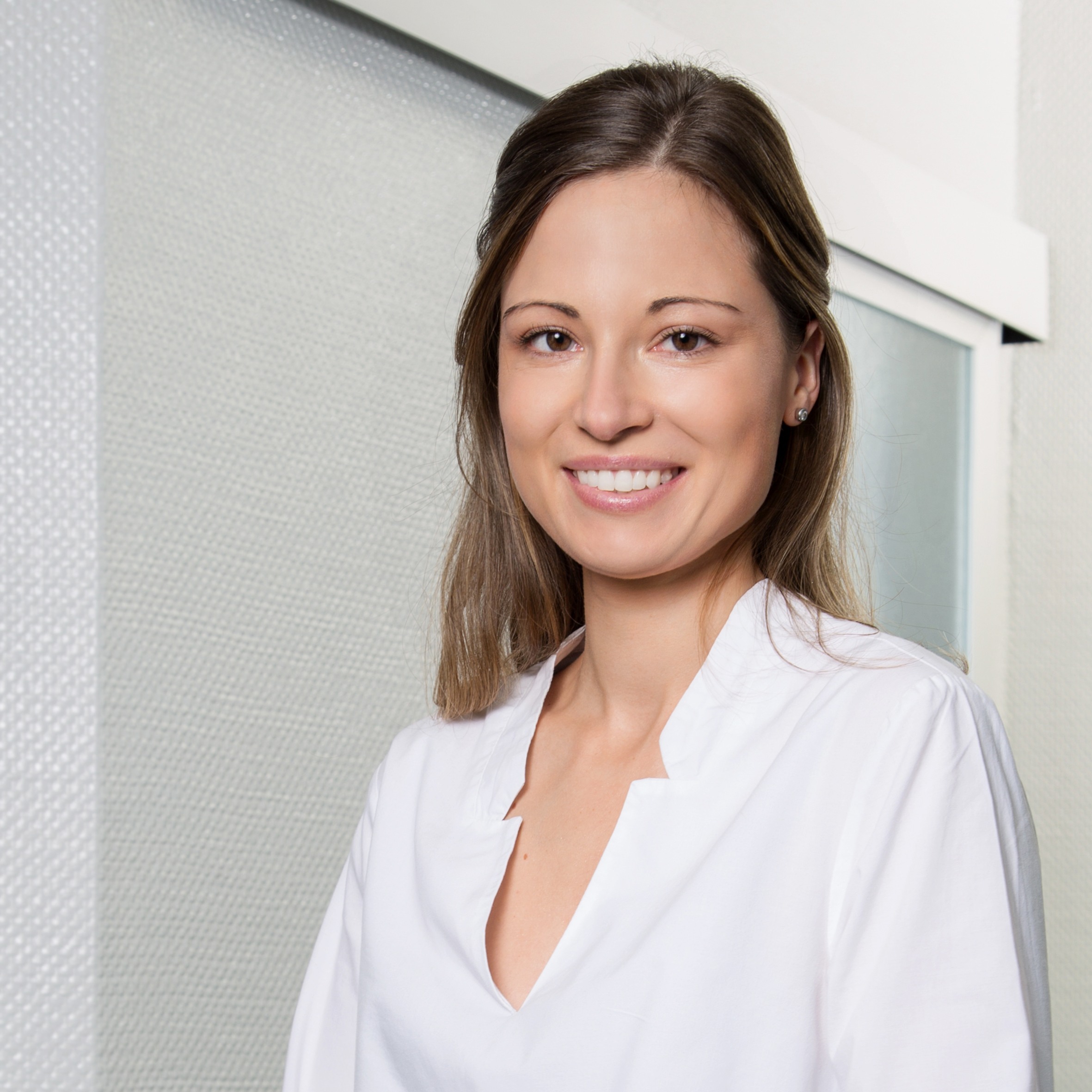 Dr. Isabell Bergschneider